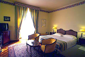 Golden Tulip Hotel Kraft Florence room