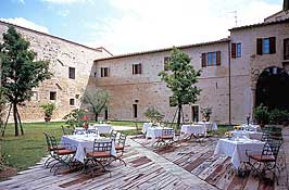 Relais Della Rovere Hotel Colle di Val d'Elsa / Siena patio