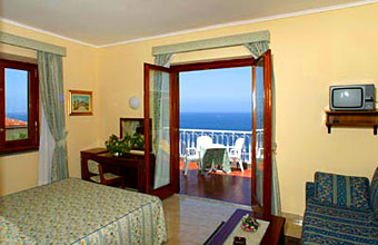 Corallo Sorrento room