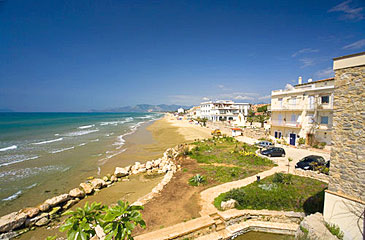 Grotta di Tiberio Hotel Sperlonga beach