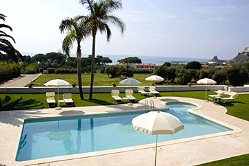 Grotta di Tiberio Hotel Sperlonga pool