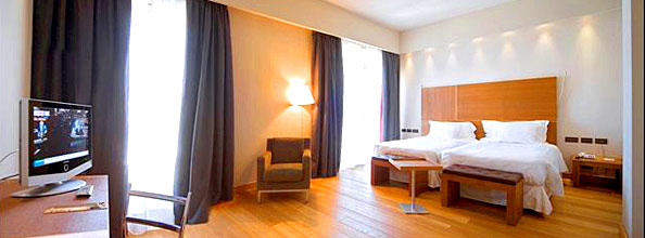 NH Santo Stefano Hotel Torino picture